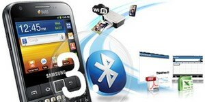 Dual SIM смартфон с ОС Android и физической QWERTY-клавиатурой